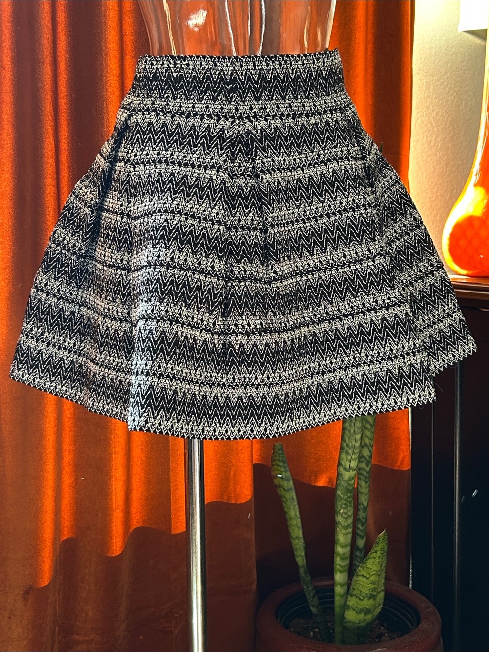 English Rose Black and White Circle Skirt